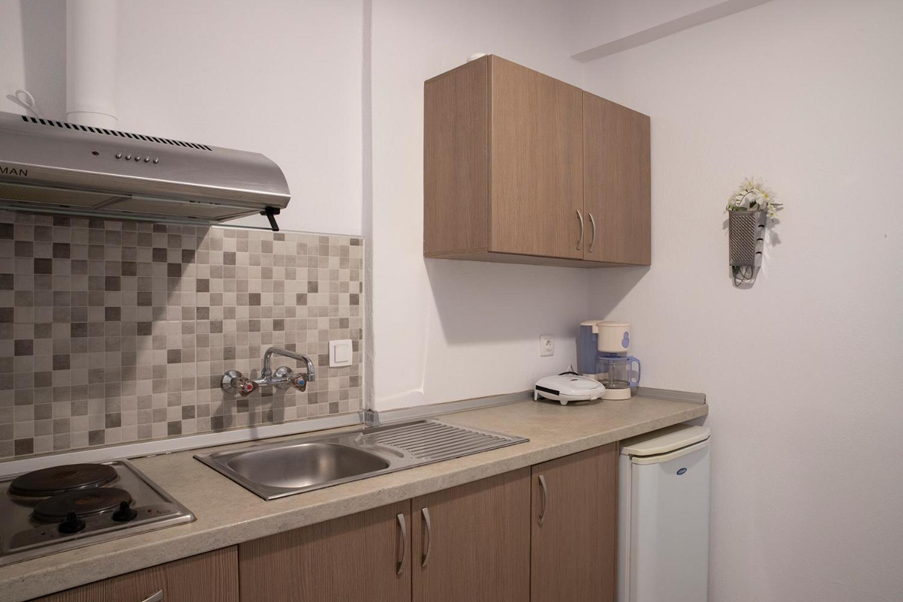 Manos Kritikakis Apartments ปลาตาโมนาส ภายนอก รูปภาพ